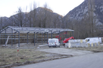 DEUXIÈME CHANTIER SUR PRAT-LONG : NP BÂTIMENT S’INSTALLE.