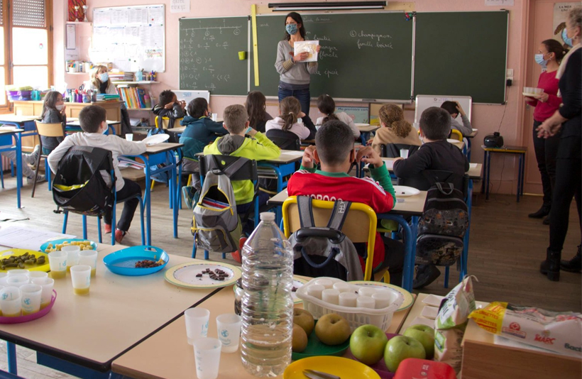 DES ATELIERS “GOÛT” PROPOSÉS AUX ÉCOLES, AUX ALAE ET AU COLLÈGE.